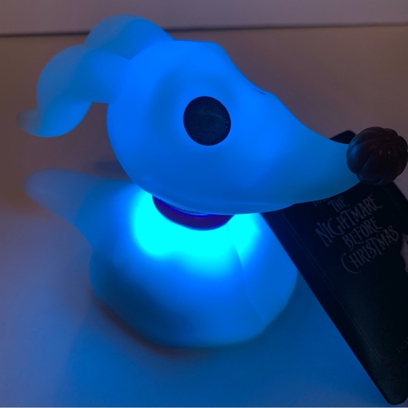 NWT. Zero light up figurine. Plastic Zero dog figurine from Disney’s NBC - Picture 7 of 15